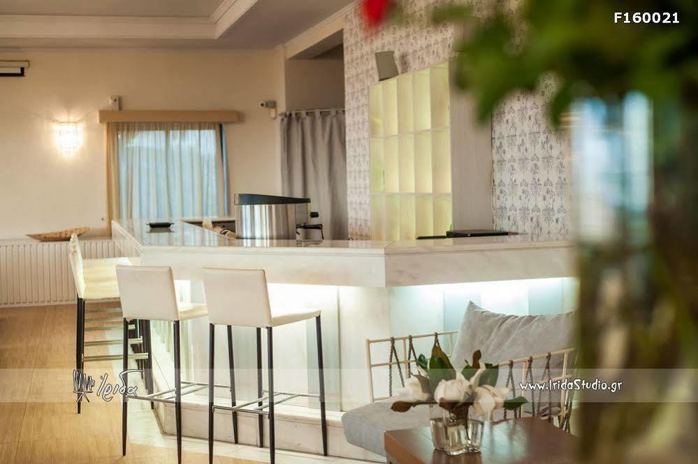 Phoenix Hotel 4*
